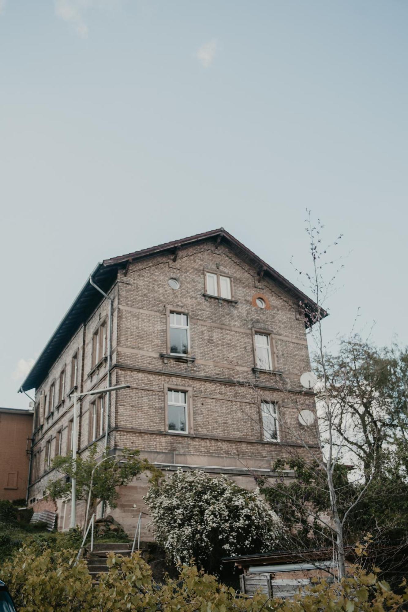 Weinstrassen Apartment Mit Zentrumsanbindung Neustadt an der Weinstrasse Exterior photo